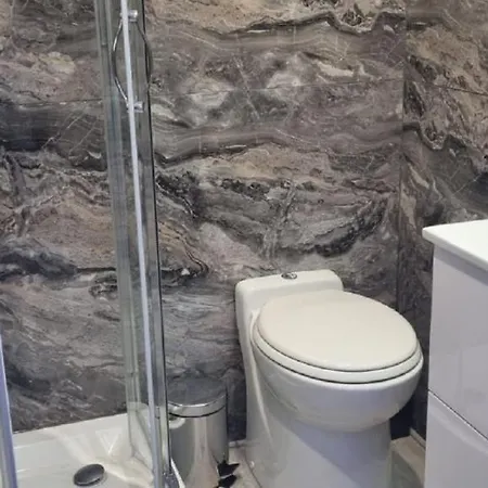 Dom Na Wodzie Listomie Kruszwin