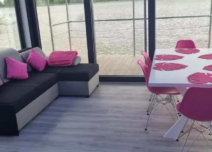 Apartamento Dom Na Wodzie Listomie Kruszwin